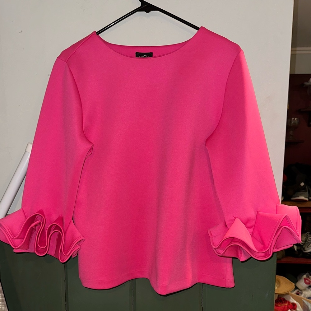 Womens studio ey shirt size m